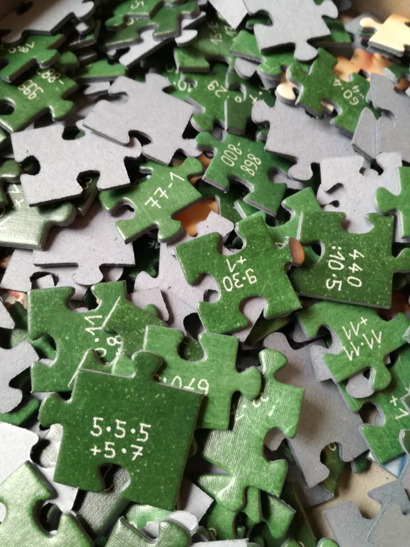 PLUZZLE - Das Mathe-Puzzle