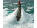 Landschaft - Leuchtturm Jument - Bretagne